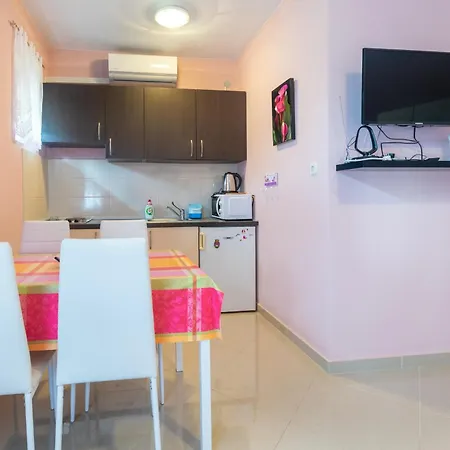 With A Parking Space Bibinje, Zadar - 18090 Apartman *